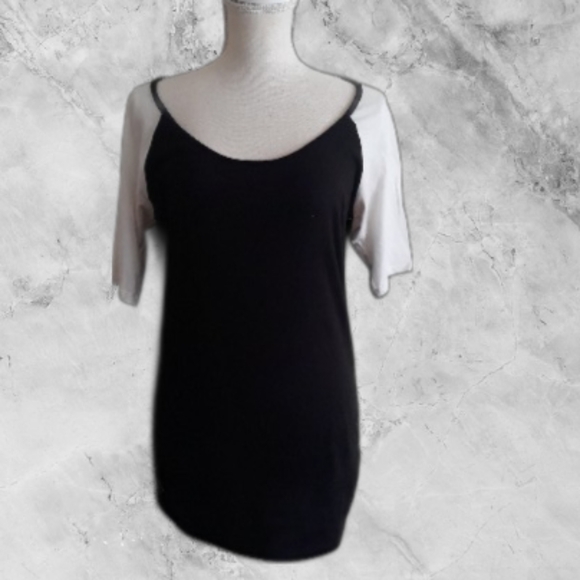 Victoria's Secret Short Sleeve T-Shirt Dress Ruched Sides - Small Casual Dress - Picture 1 of 9